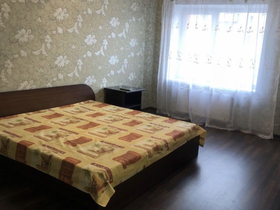 Оренда однокімнатної квартири на Поділлі. Зодчих Винница