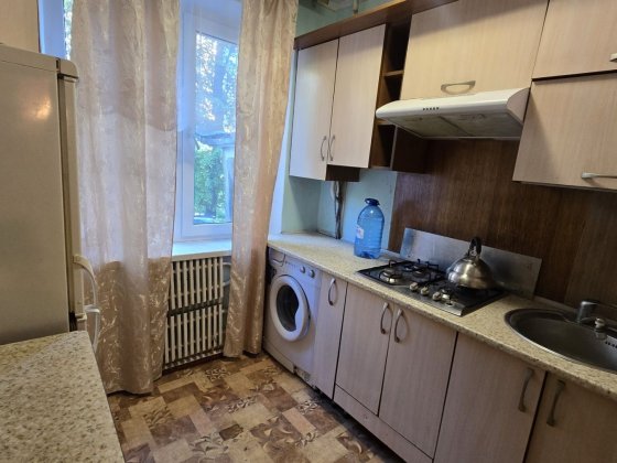 2кімнатна квартира на Юності
