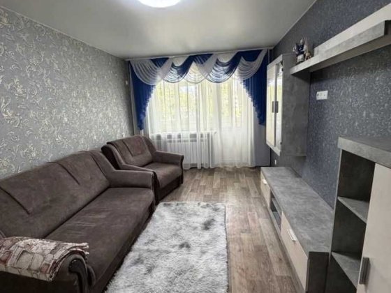 Сдаётся 2х комнатная квартира на ул.Гладкова 12 Днепр