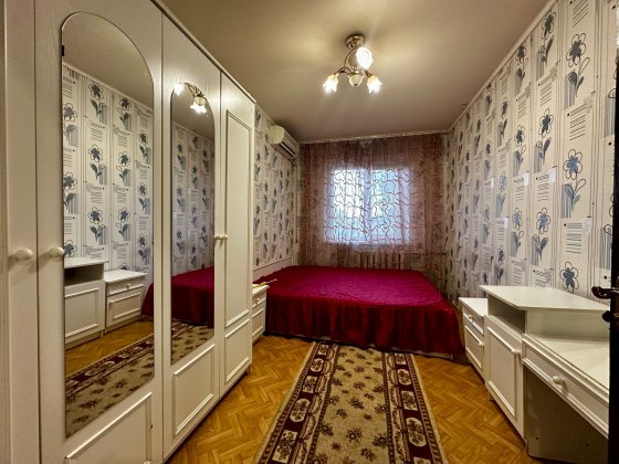 Здам 2-кімнатну квартиру на пр. Петра Калнишевського (Косіора) Днепр