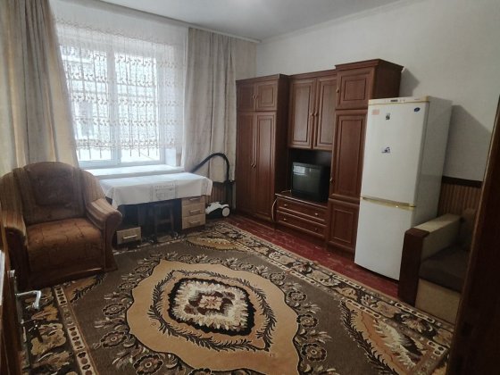 Оренда однокімнатної квартири по вул. Зерова 11/ц Львов