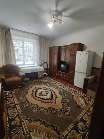 Оренда однокімнатної квартири по вул. Зерова 11/ц - фото 1