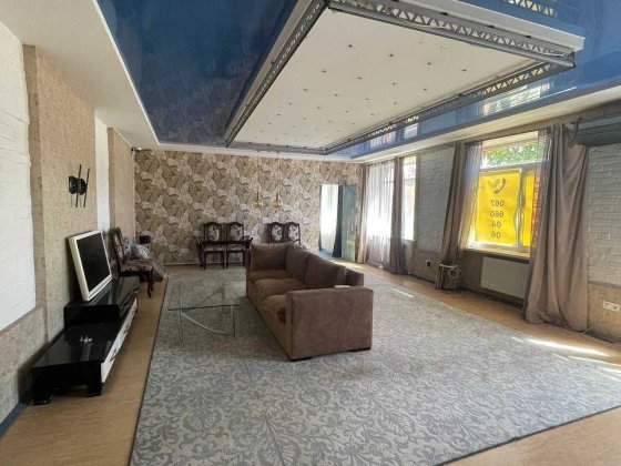 Оренда квартири 180м2 вул. Польова Личаківський район апартаменти Львов