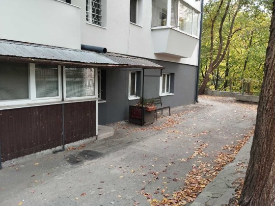 Сдам 3 ком квартиру в центре Дніпро