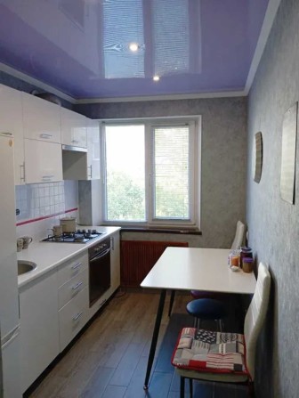 Сдаю 2 комнатную квартиру Центр - фото 1