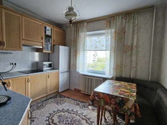 Продаж 1-к квартири просп. Григоренка 5, Дарницький район Киев