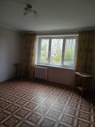 Сдаю 1 ком. квартиру на Намыве без мебели. - фото 1
