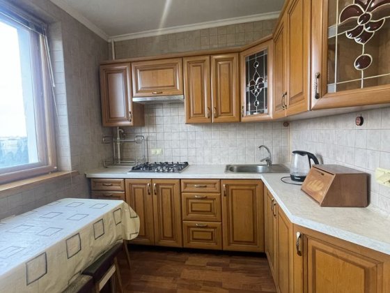 Аренда 2х комнатной квартиры Салтовка,  Амосова 7 Харьков
