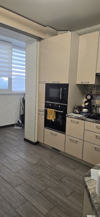 Сдам 2 ком квартиру в новострое ЖК Любови Малой 34 - фото 1