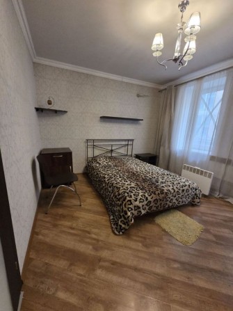 Здам 1-но кімнатну квартру в центрі - фото 1