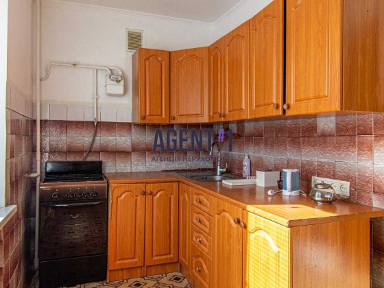 Оренда 1-кімн. квартири с. Петропавлівська Борщагівка, вул. Шкільна 15 Петропавловская Борщаговка