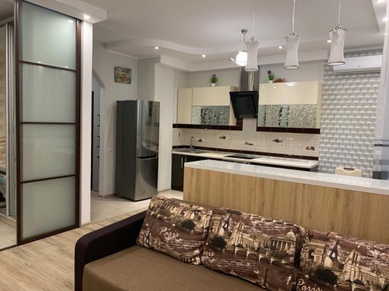 Здам квартиру Кадор Таірово 45 кв 15 жемчужина 9 поверх студія спальня Довгостроково Одесса