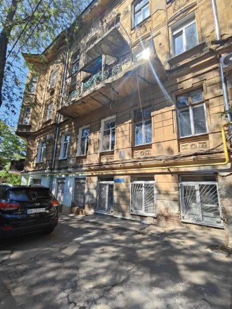 Сдаю 2х ком квартиру район Привоза - фото 1