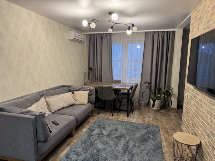 Здам 3-квартиру з євроремонтом вул.Незламних метро Салтівська - фото 1