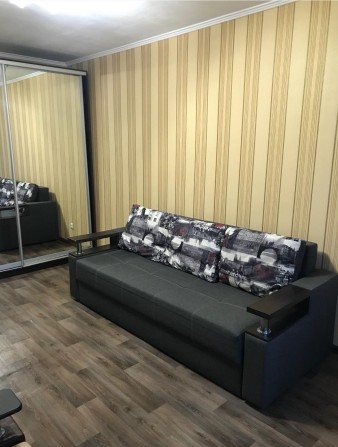 Сдам 1 ком кв м 23 Августа, 7/9,8000грн - фото 1
