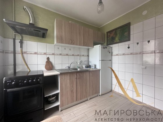 Оренда 1-кім. квартири по вул. Повітряній (бічна Широкої) Львов