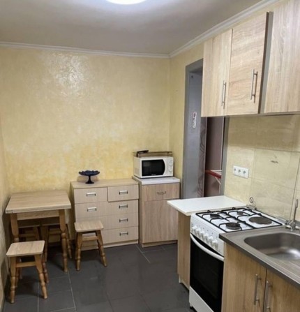 Сдам 1к студию ул. Базарная/ Белинского - фото 1