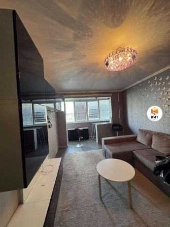 2к. 46м2 Жуковского, Пятихатки, Астронимическая ул. 35Е, RE-134531 - фото 1