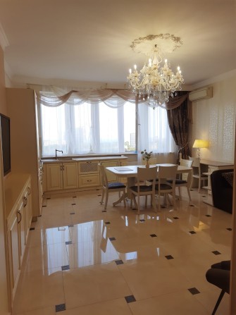 Сдам 2х комнатную квартиру 65 м2. Одесса. Приморский. - фото 1