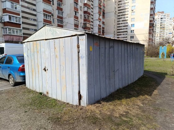 Продам гараж Київ Троєщина Киев
