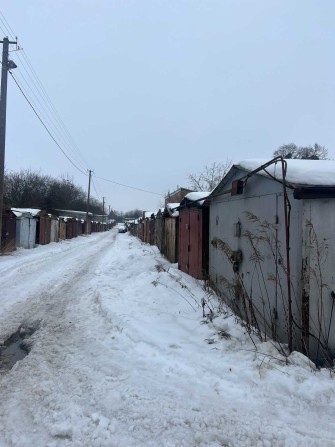 Продам гараж з місцем в гаражному кооперативі вул. Авіаційна 24А - фото 1