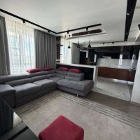 Продаж 2-к квартири вул. Зарічна 1б Киев