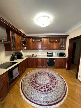 Продаж 3-к квартири вул. Олени Пчілки 2б - фото 1