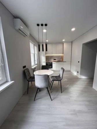 Продаж 1-к квартири вул. Бориса Гмирі 20 - фото 1