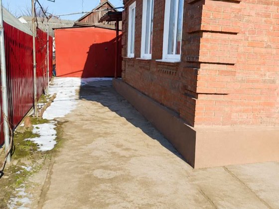 Обміняю будинок на квартиру в місті. Олександрія