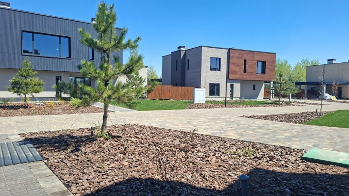 Продам будинок  245 кв.м. котеджне містечко Одеська траса - фото 1