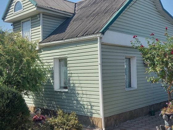 Продам Дом в престижном р-не Черемушки  н.к Украина Кам'янське