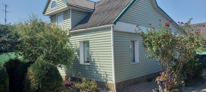 Продам Дом в престижном р-не Черемушки  н.к Украина - фото 1