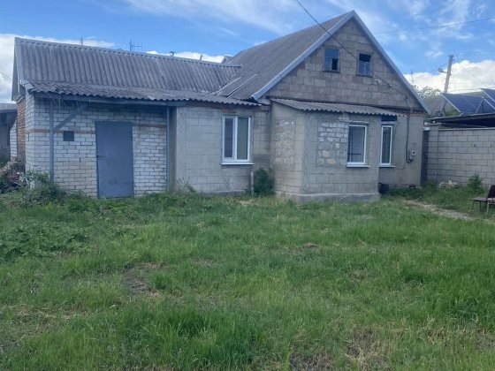 Продам будинок на  Локомативній місто Кам'янське Кам'янське