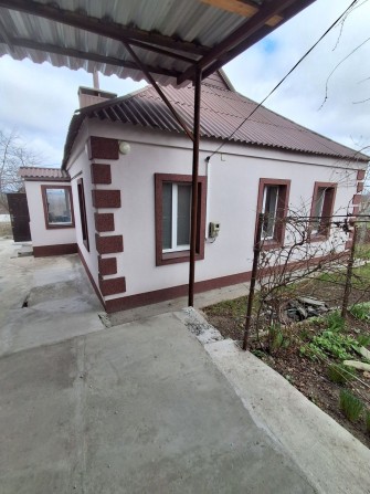 Продам хороший дом в Карнауховке е видновлення - фото 1
