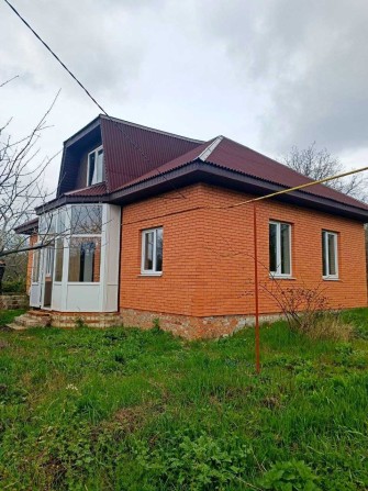 Продам добротный дом п. Высокий. Недорого. - фото 1