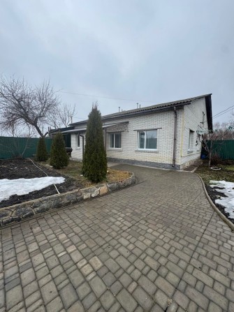 Продаж будинку в зручній локації! Недалеко від центру. - фото 1
