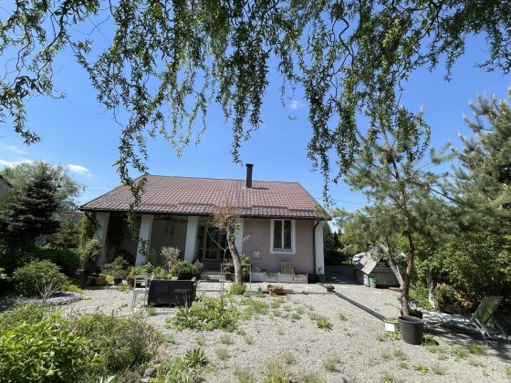 Власний будинок 120м2 на 20 сотках в центрі міста поряд з Озером. Без комісії Гостомель