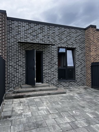 Таунхаус Гостомель. 55 м2 Газ.Тепла підлога. Готовий до ремонту. - фото 1