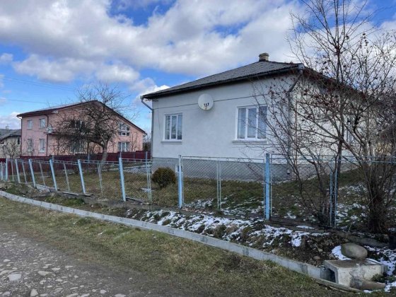 Продається будинок Долина