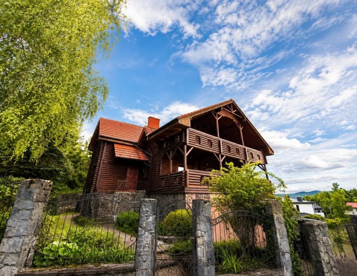 Продаж вілли у смт. Східниця - фото 1