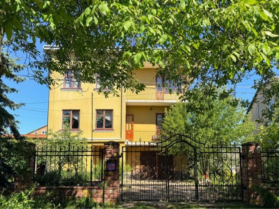 Продається затишний будинок у Дрогобичі, район Шептицького Дрогобич