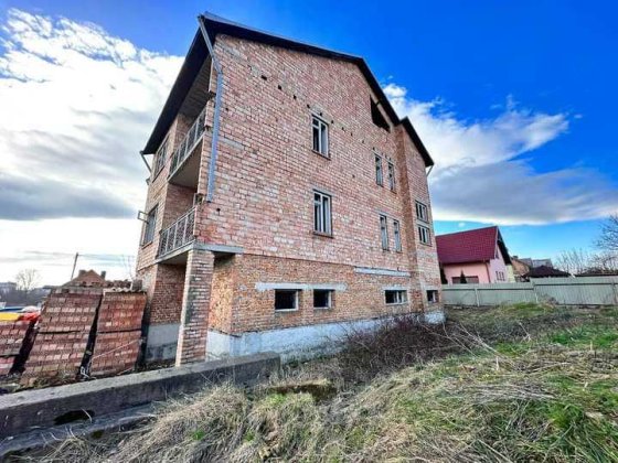 Терміново продам  будинок. Дрогобич