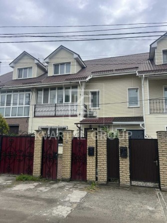 Продається затишний таунхаус у Гостомелі з ремонтом та меблями. Мін. оформлення! - фото 1