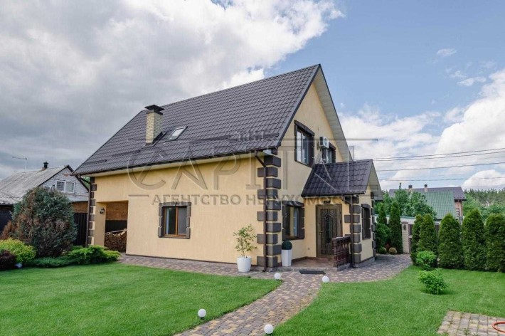 Продаж затишного сучасного  будинку у Гостомелі з ландшафтним дизайном - фото 1