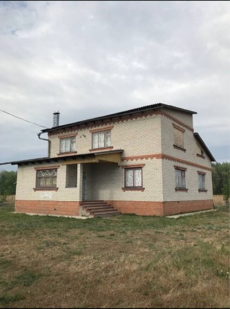 Продам будинок 153 кв.м., 19 соток, м. Ізюм - фото 1