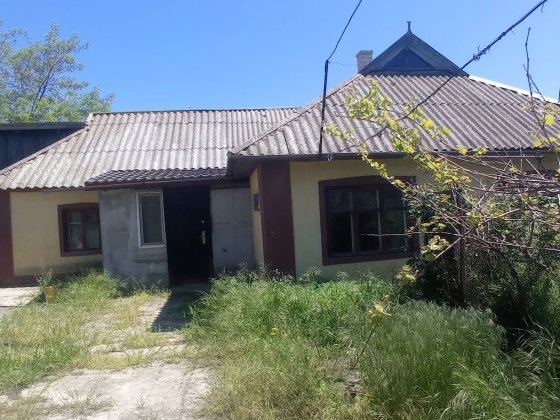 Продам дом рядом с Черноморском Чорноморськ