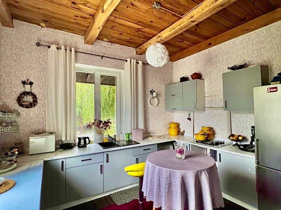 Будинок з ремонтом біля озера в центрі Гостомеля | 120 м² | 20соток | Держ.програми