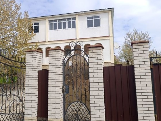 Продається житловий будинок 5 хвилин до Центру Кам'янець-Подільський
