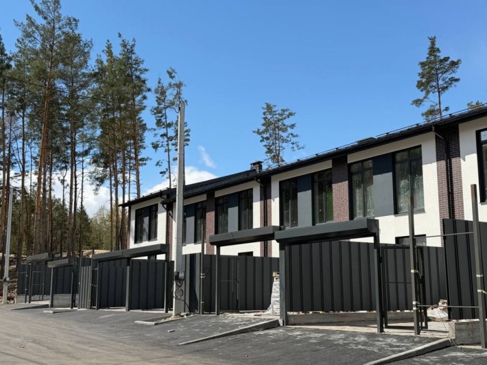 Продаж сучасного Таунхауса біля парку Щасливий, вид на ліс. Газ - фото 1
