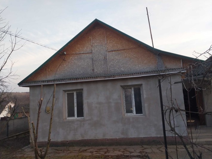 Продається будинок с. Голосків Центр села - фото 1